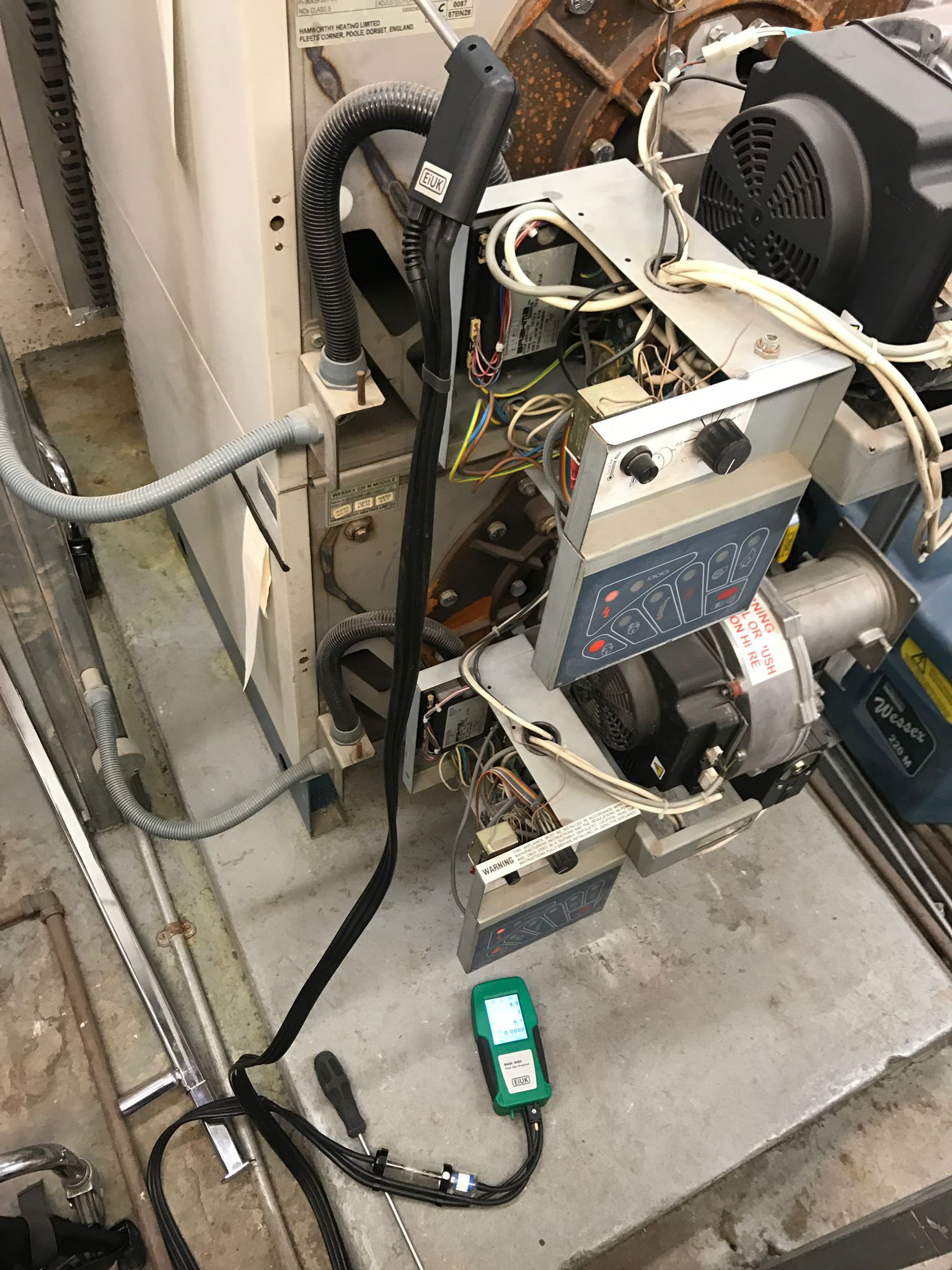 gas safe registered engineer near me Kingston upon Thames, KT1